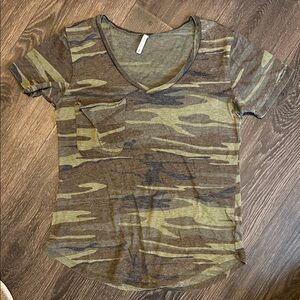 Z Supply Camouflage V-Neck Tee